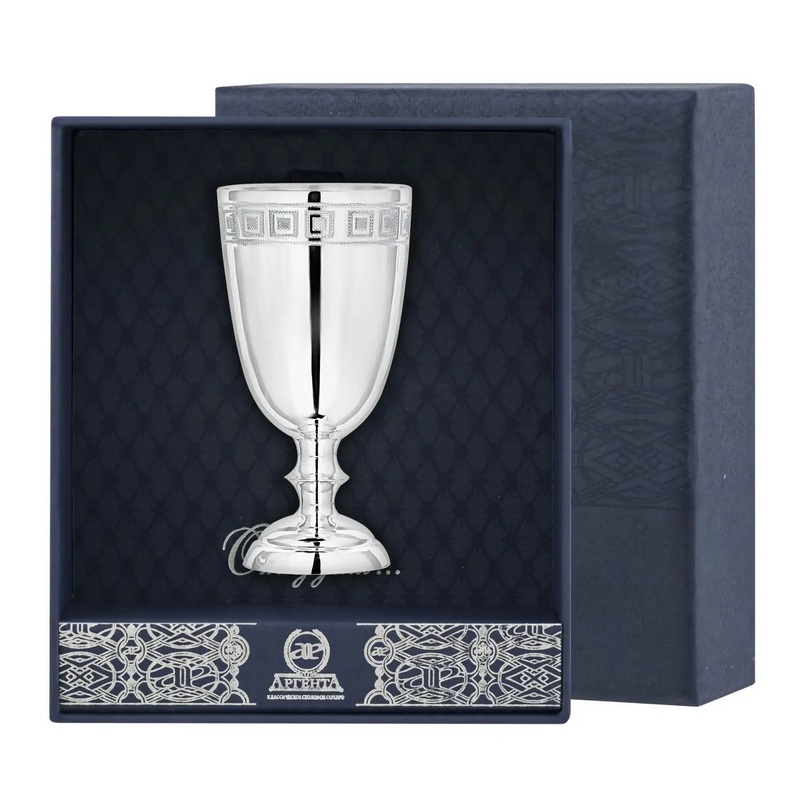 картинка Рюмка № 1 с рисункм Квадрат + футляр